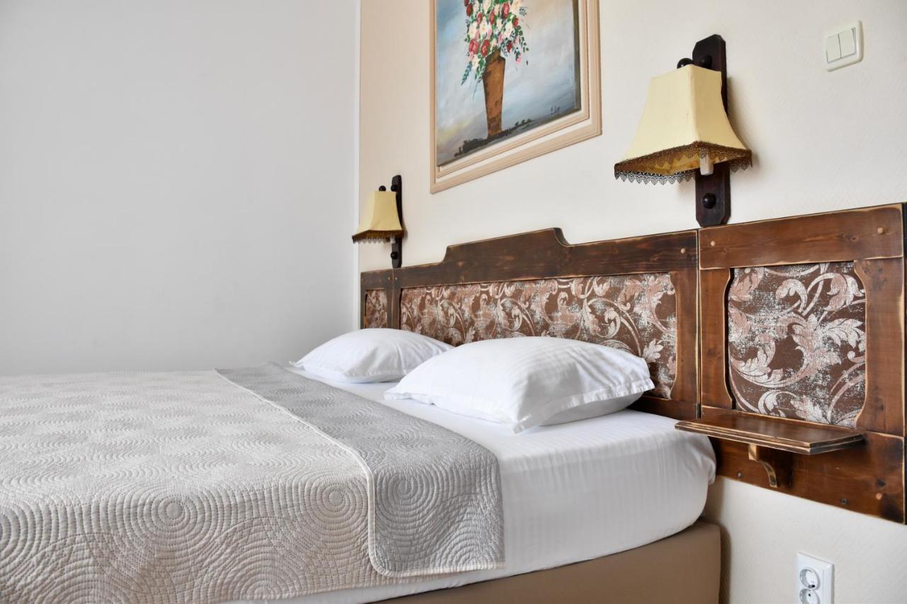 Family Hotel Apolonia Созополь Екстер'єр фото