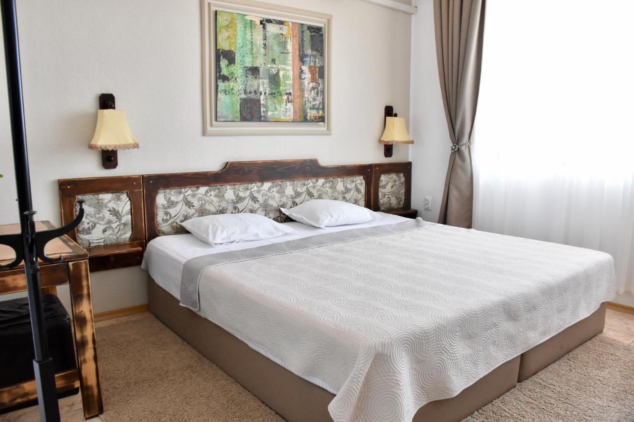 Family Hotel Apolonia Созополь Екстер'єр фото