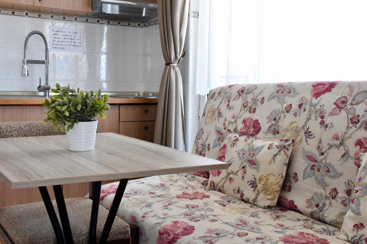 Family Hotel Apolonia Созополь Екстер'єр фото